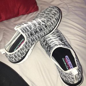 Women’s Skechers
